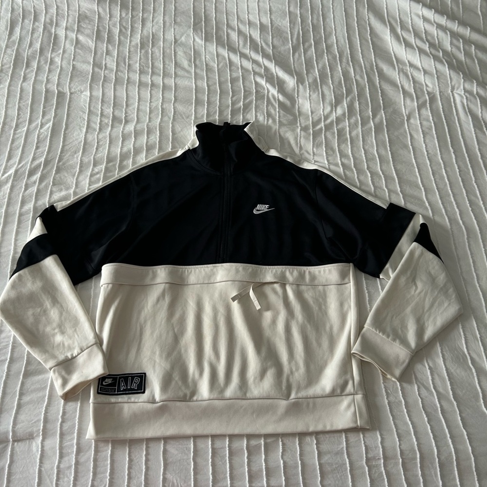 COPY - Nike Quarter Zip Up